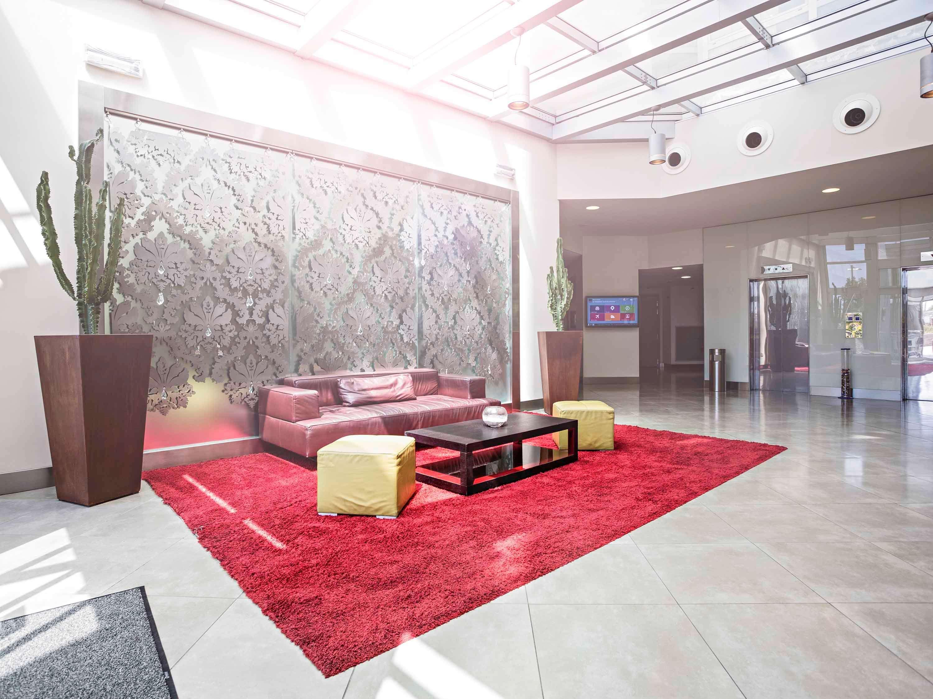 Novotel Salerno Est Arechi Exteriör bild