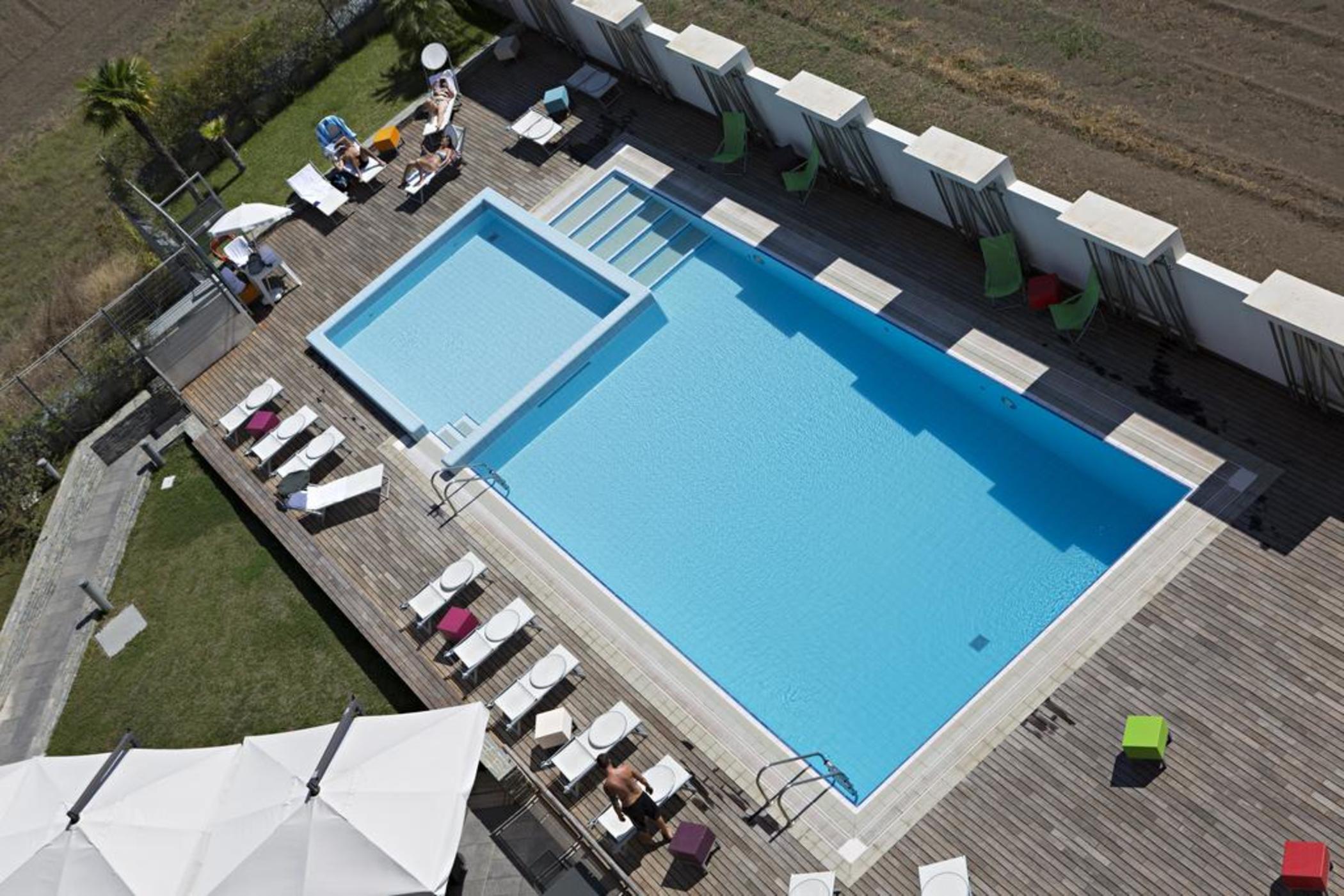 Novotel Salerno Est Arechi Exteriör bild